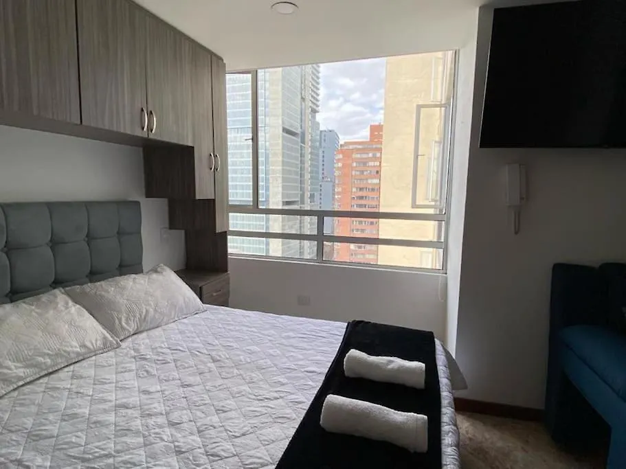 Apartaestudio En El Centro Turistico De Bogota Con Vista Urbana